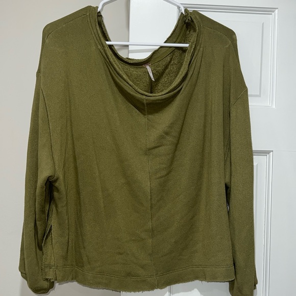 Free People Tops - Free people sweatshirt